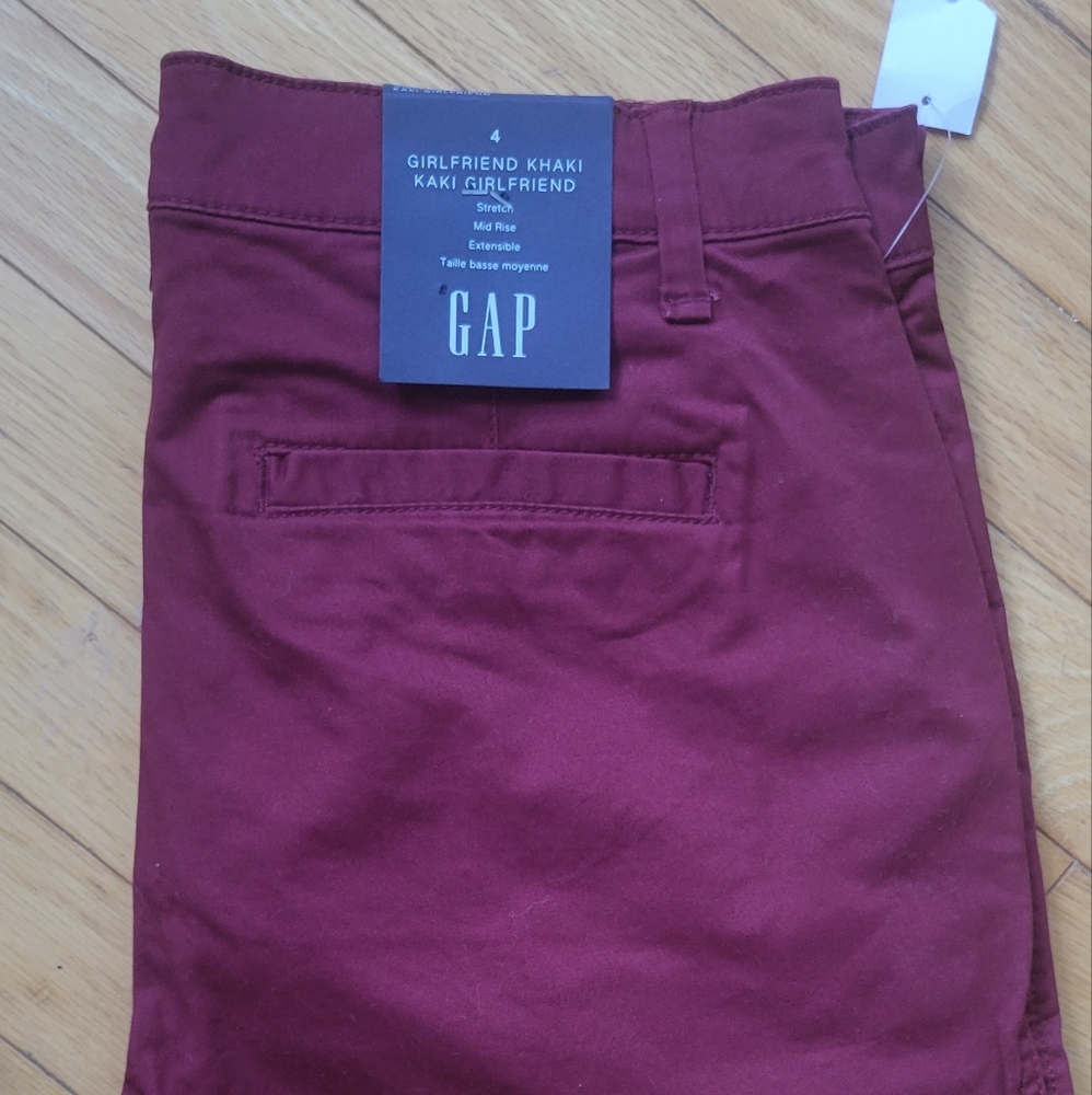 Gap girlfriend khakis